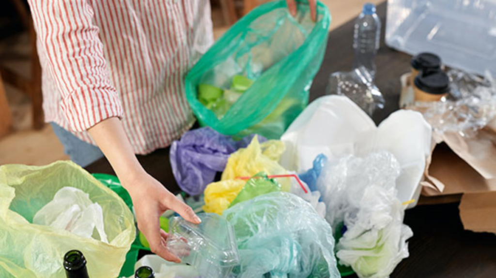 Bank Sampah Adalah Solusi, Yuk Berkontribusi!